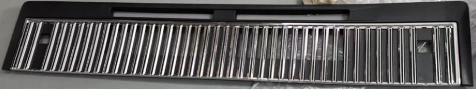   MIDDLE MESH（CHROME）  for VOLVO 
