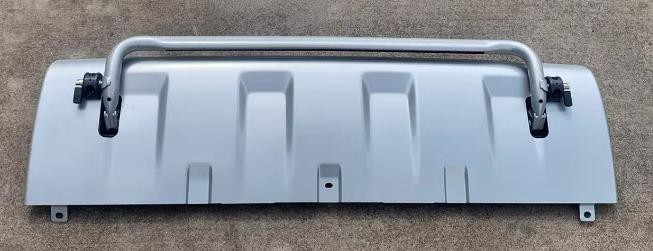 82423146 BUMPER PEDAL for VOLVO 