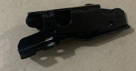 2250196 PANEL ANGLE BRACKET RH for  DAF 
