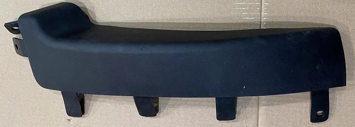 1997079/1912913 FENDER RUBBER RH for  DAF 