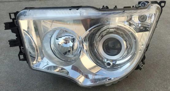 9608203939 HEAD LAMP（MANUAL XENON NO DRL RHD） RH for BENZ 
