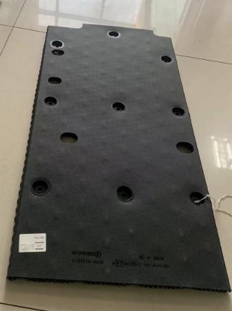81612300349 FRONT WHEEL FENDER LINING( 815 MM) LH for MAN  